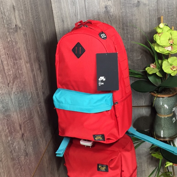 ❤️ Nike 26L 15” pink Nike SB Icon Skate Backpack - Picture 2 of 8